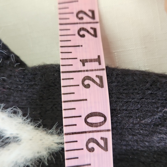 Banana Republic Modern Fair Isle Black and White Sweater. Size M - Picture 6 of 9